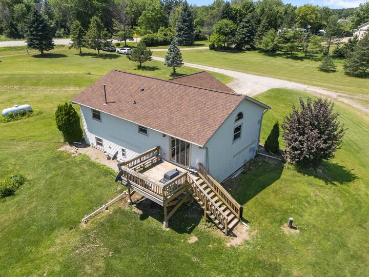 Property Photo:  W1180 County Road Z  WI 54130 