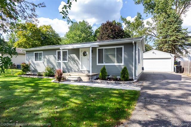 33850 Colfax Drive  Farmington Hills MI 48335 photo