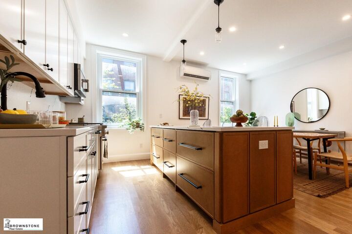 Property Photo: 72 Verandah Place NY 11201