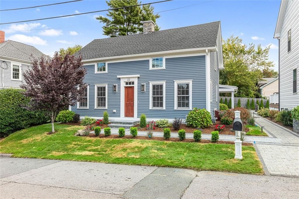 Property Photo:  22 Castle Street 3  RI 02818 