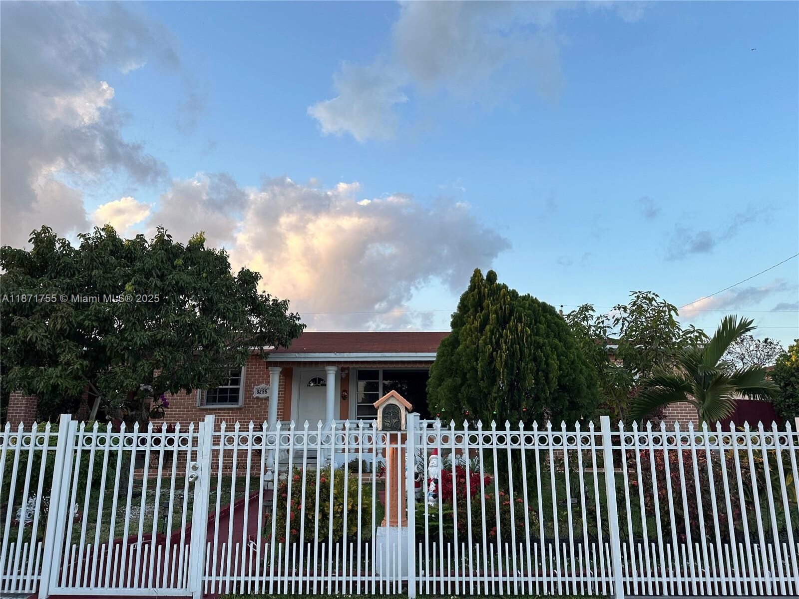 Property Photo:  3235 NW 80th Ter  FL 33147 