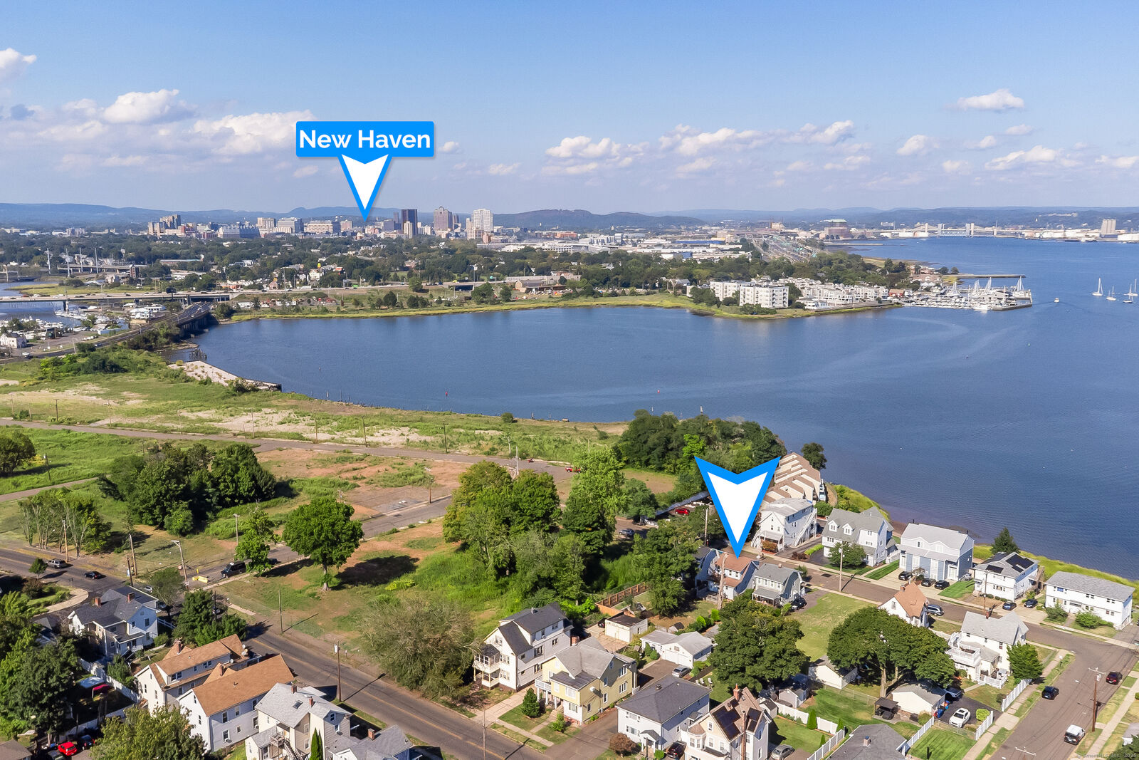 Property Photo: 16 Bayview Place CT 06516