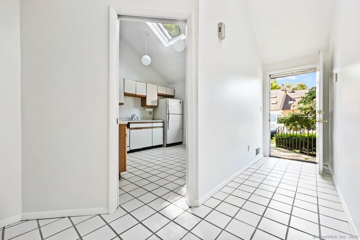 Property Photo:  2437 Bedford Street E6  CT 06905 