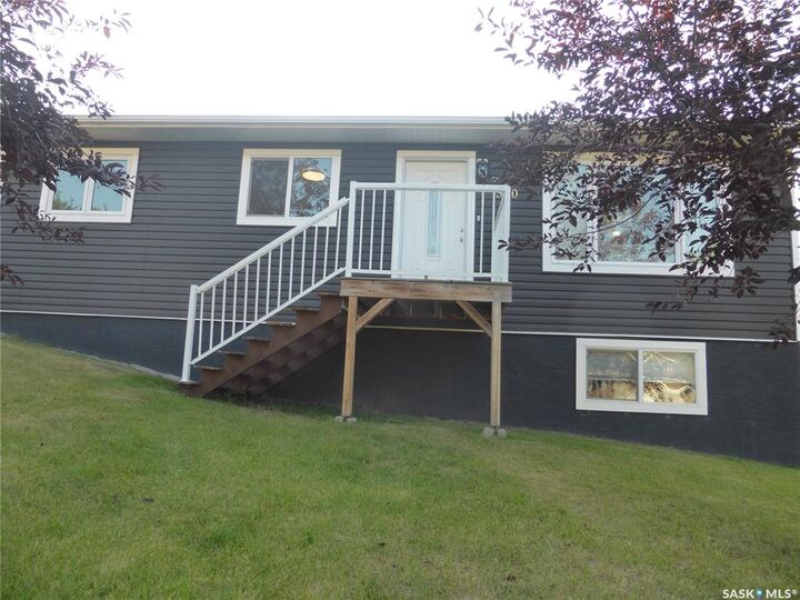 Property Photo:  310 6th Avenue  SK S0M 2G0 