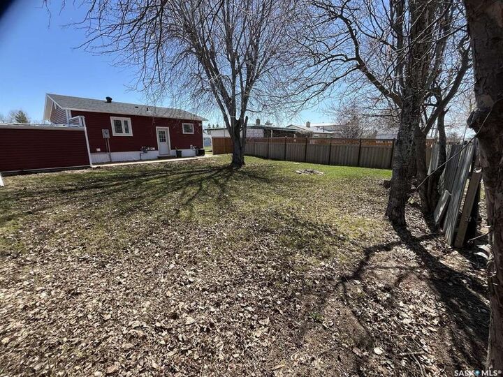 Property Photo:  7 Roberts Street  SK S0C 2H0 
