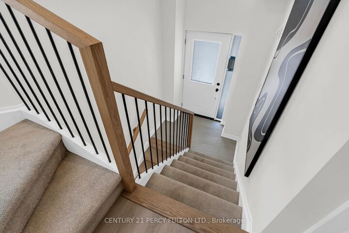 Photo de la propriété:  400 Mary Street 23  ON L1N 2P8 