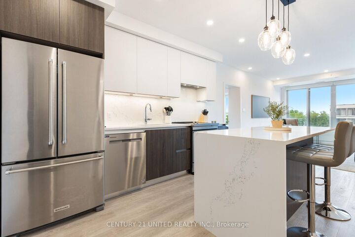 Property Photo: 195 Hunter Street E 705 ON K9H 1G9