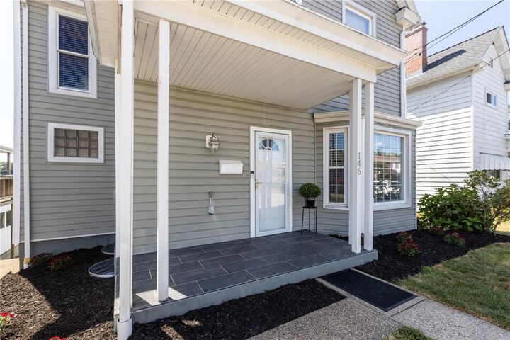 Property Photo: 146 Smithfield St PA 15317