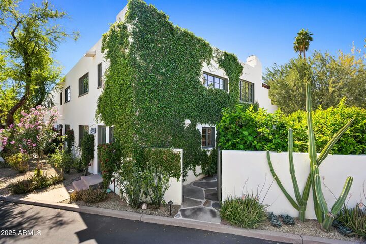 Property Photo: 5101 N Casa Blanca Drive 25 AZ 85253