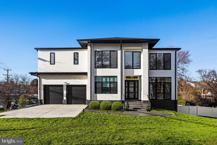 1573 Westmoreland Street  McLean VA 22101 photo