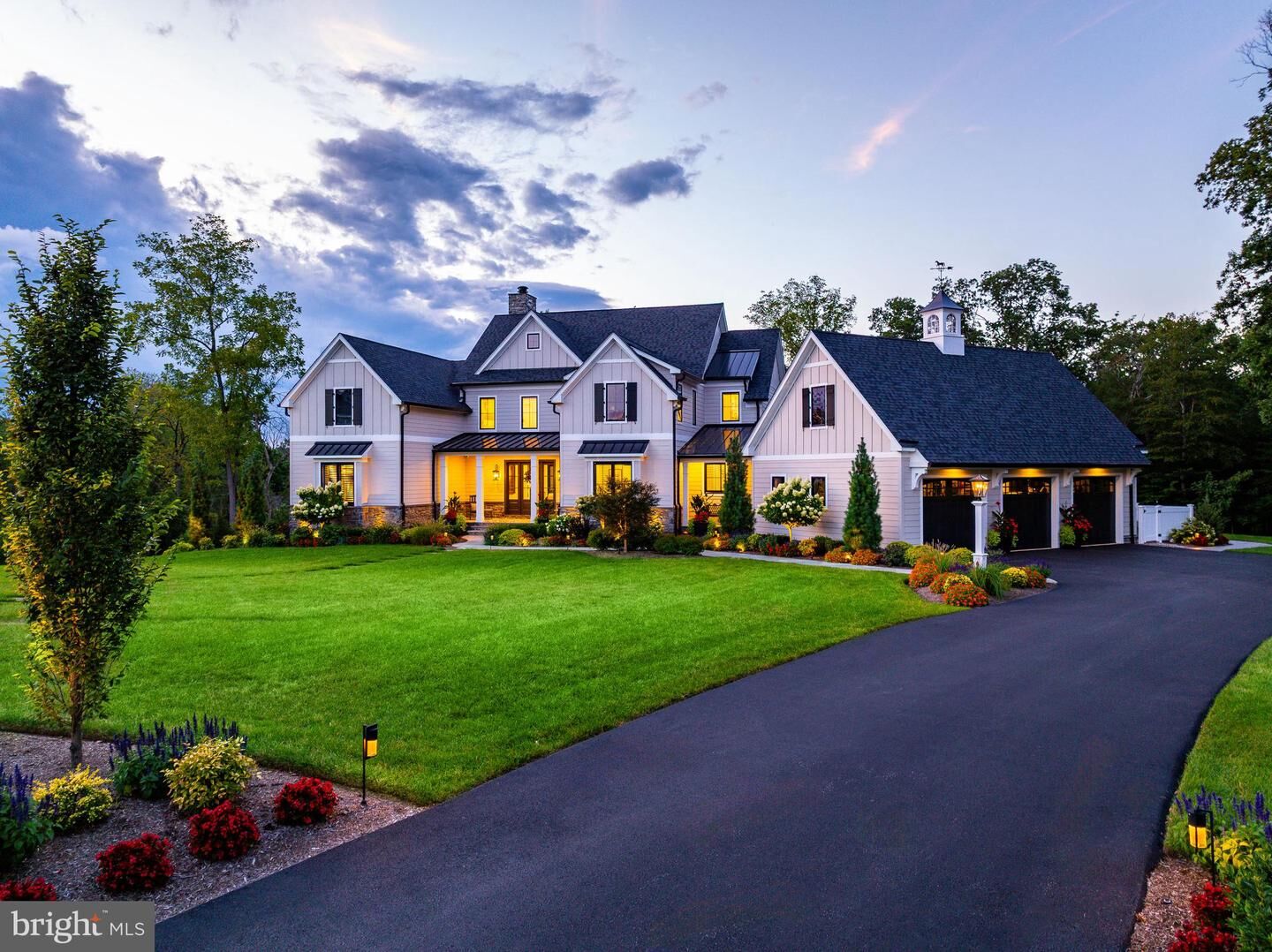 Property Photo: 4 Gypsian Way PA 19002