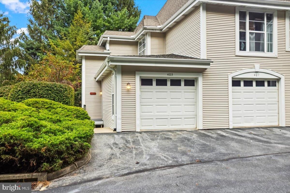 Property Photo: 403 Country Place Drive PA 17601