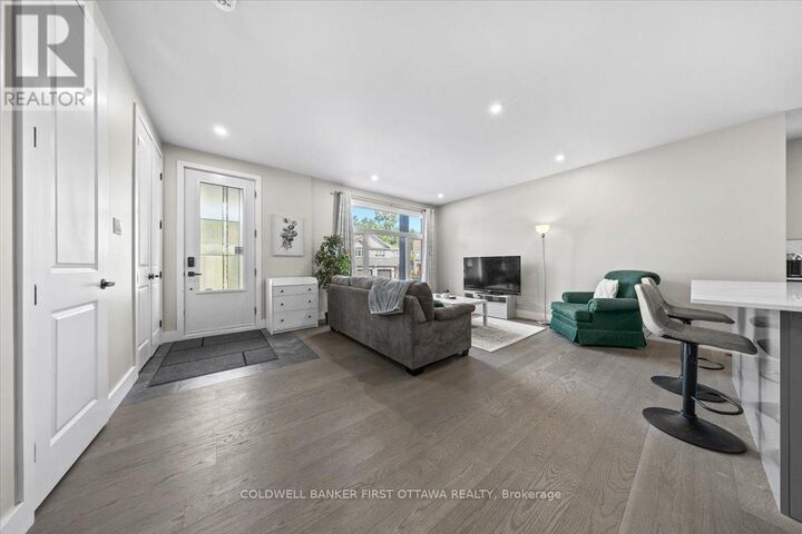 Property Photo: 25 Pennard Way A &Amp B ON K1T 4C1