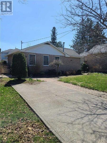 Photo de la propriété:  500 Canterbury Street  ON N4S 4K7 