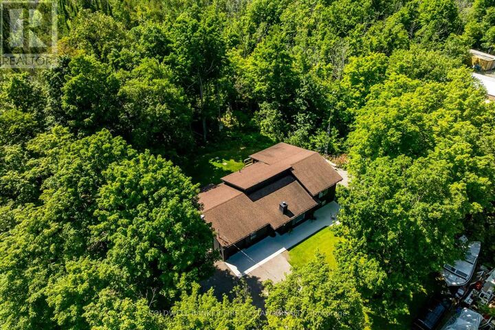 Photo de la propriété:  6779 Roger Stevens Drive  ON K7A 4S6 