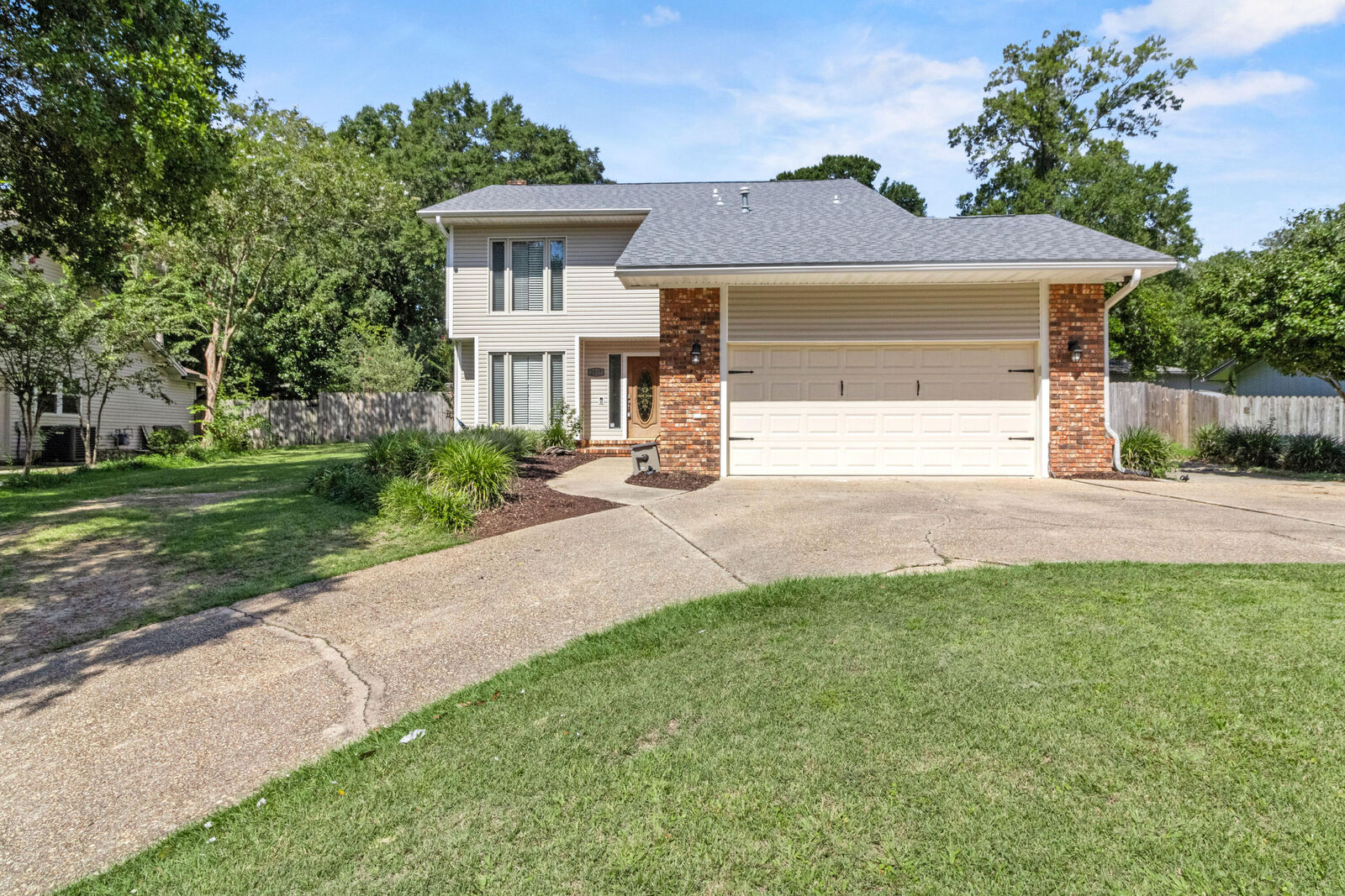 Property Photo:  2317 Canal Drive  FL 32578 