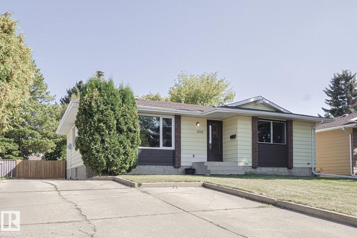 3135 74 Street NW  Edmonton AB T6K 1J7 photo