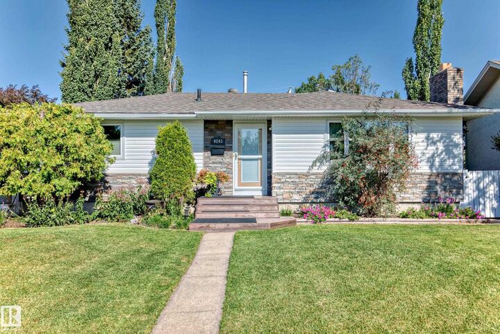 9243 69A Street NW  Edmonton AB T6B 1W1 photo