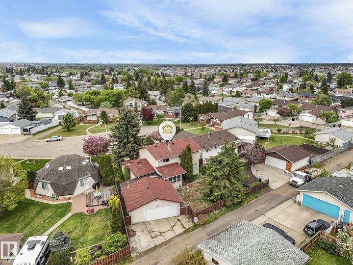 Property Photo: 15119 86 Street NW AB T5E 5X5
