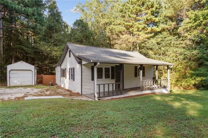 Property Photo:  562 Patillo Road  GA 30281 