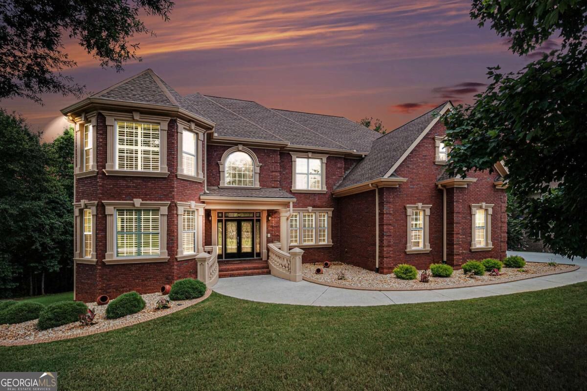 Property Photo:  1637 Madison Lane SE  GA 30013 
