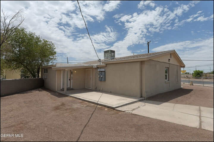 Property Photo: 103 Helms Road B TX 79907