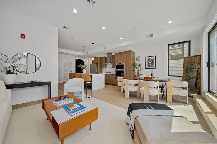 Property Photo:  17 Leonard St 3  NJ 07307 