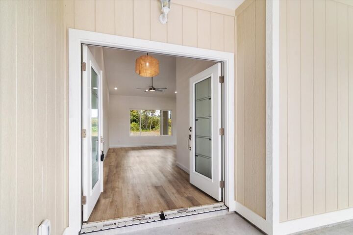 Property Photo: 15-1613 Beach Rd HI 96749