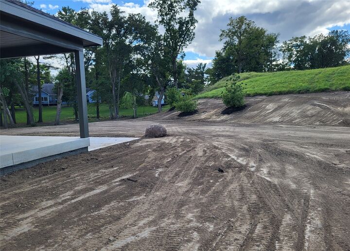 Property Photo:  102 Crossroads Court  IA 50226 