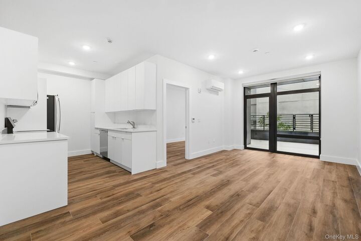 Property Photo:  199 E Post Road 203  NY 10601 