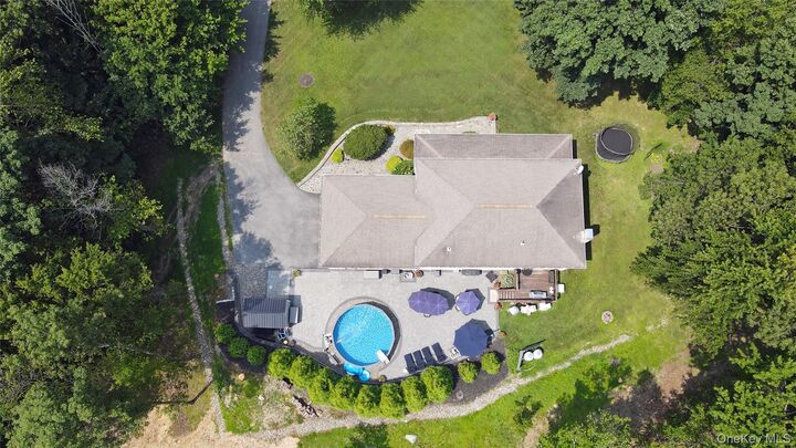Property Photo: 5 Rosell Court NY 12540