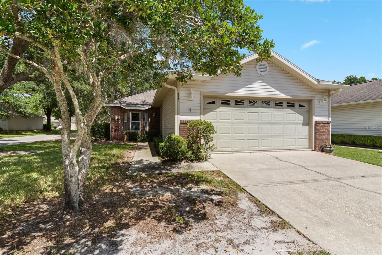 Property Photo: 4748 NW 77th Road FL 32653