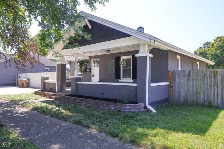 Property Photo:  2212 N Cherry Street  IN 47201 