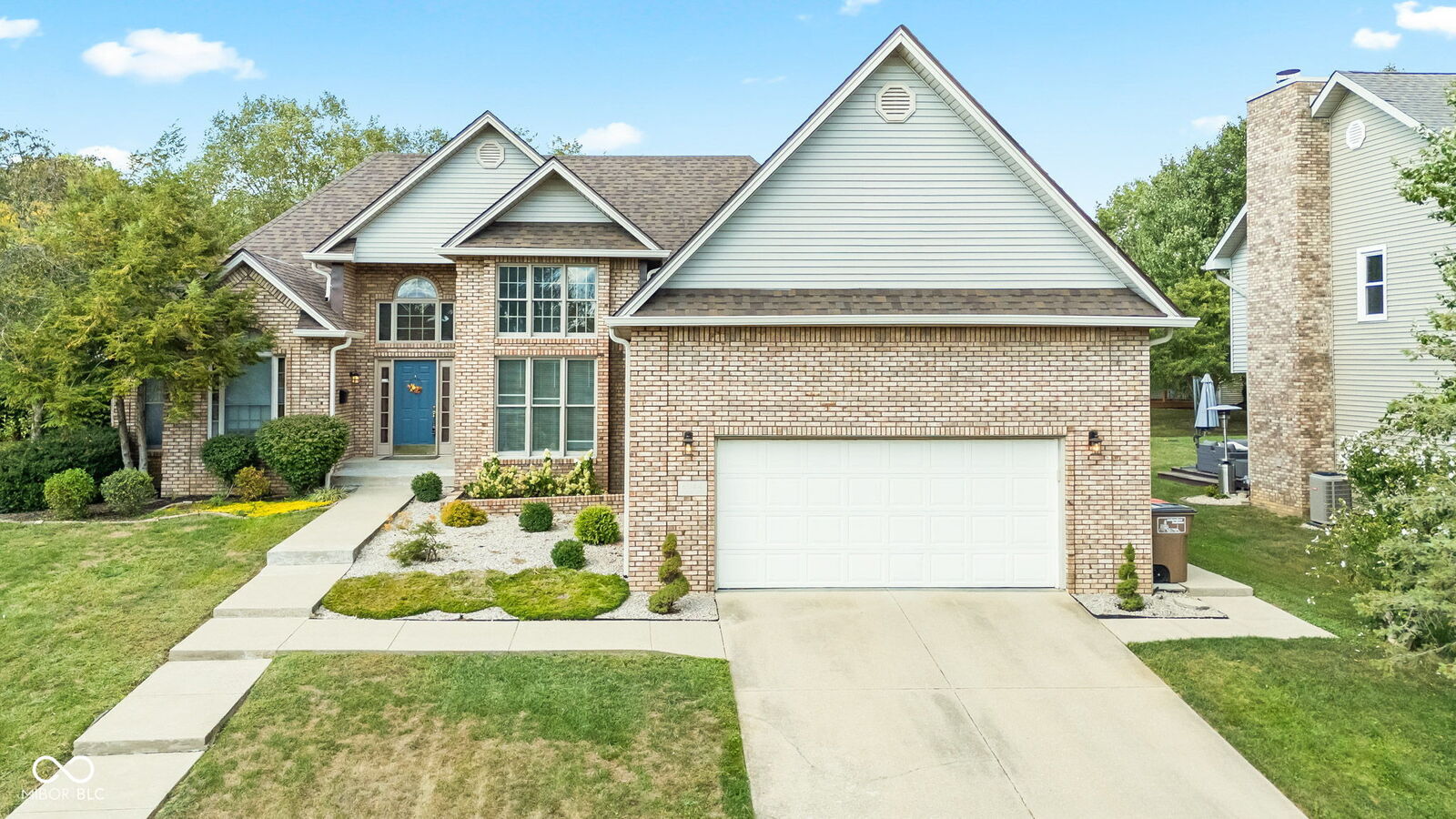 Property Photo: 6044 Chinkapin Drive IN 47201