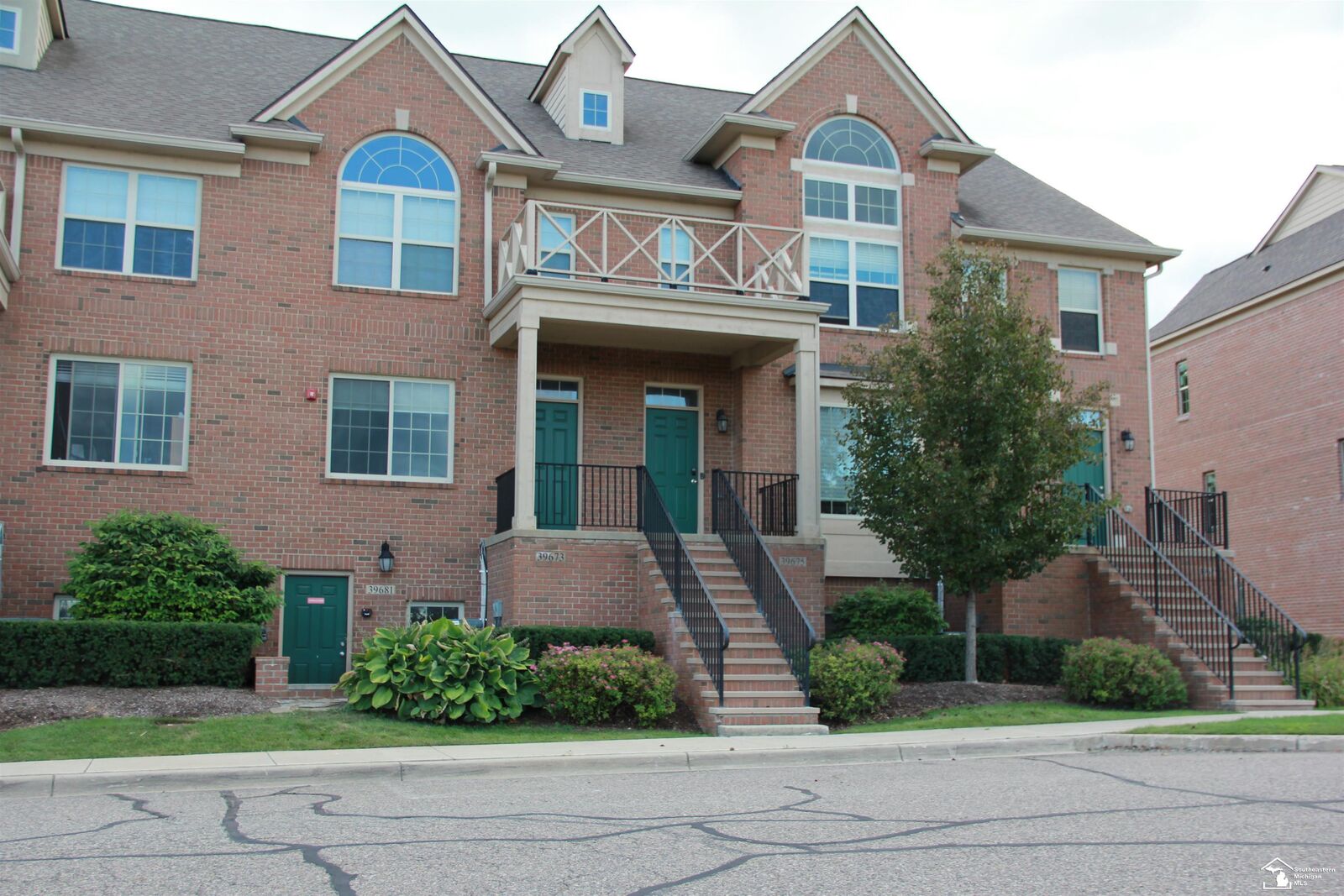 Property Photo:  39675 Springwater Drive 3  MI 48168-3963 