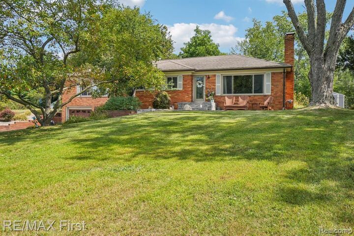 6024 Overlook  Clarkston MI 48346 2053 photo