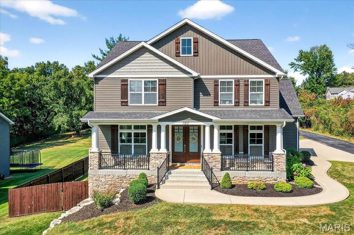 785 N Ballas Road  St Louis MO 63122 photo