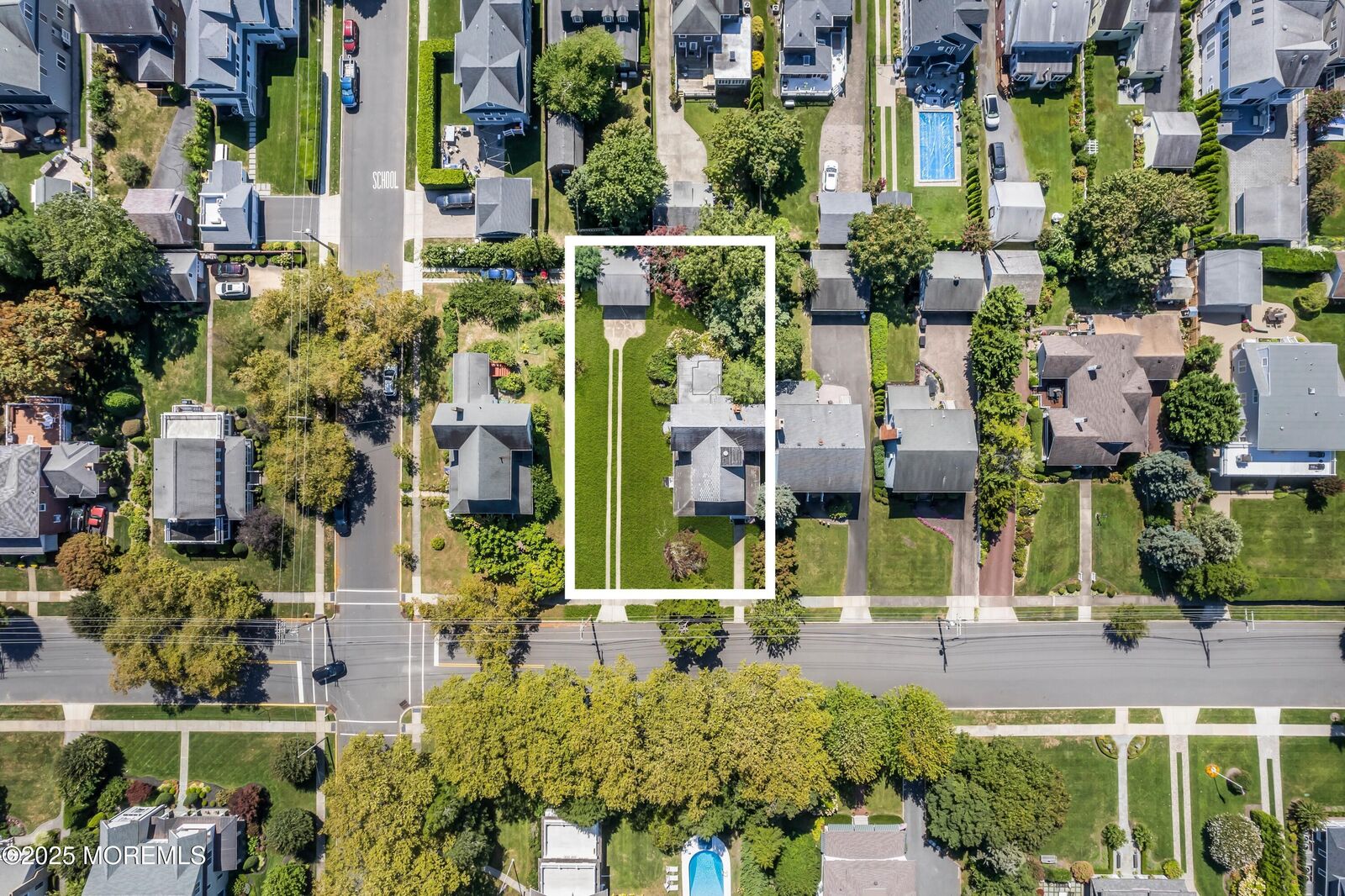 Property Photo:  305 Atlantic Avenue  NJ 07762 