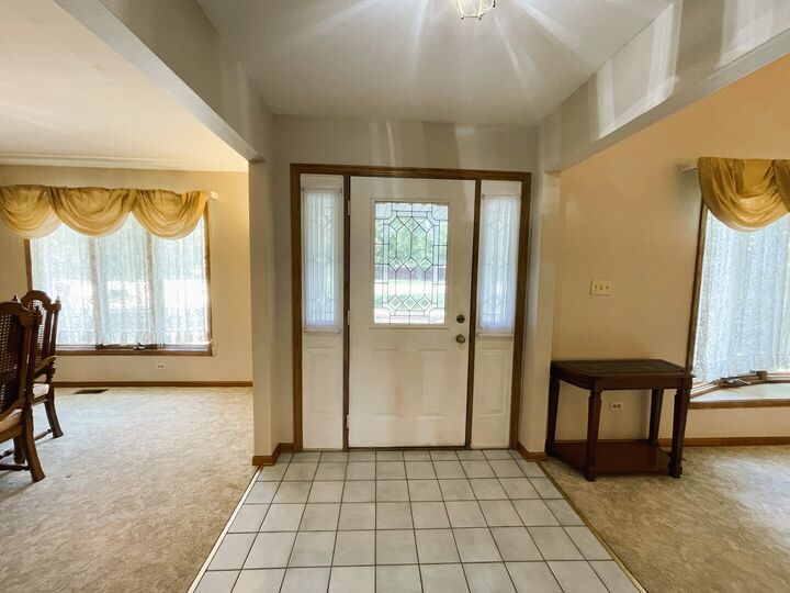 Property Photo: 10211 S 88th Avenue IL 60465