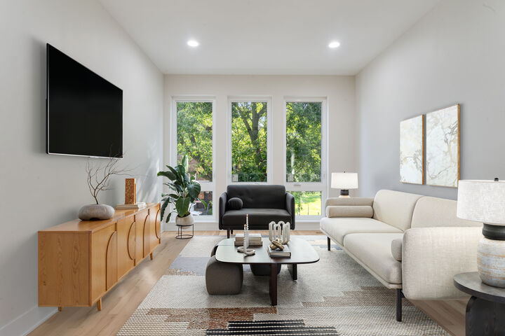 Property Photo:  6408 S Vernon Avenue  IL 60637 
