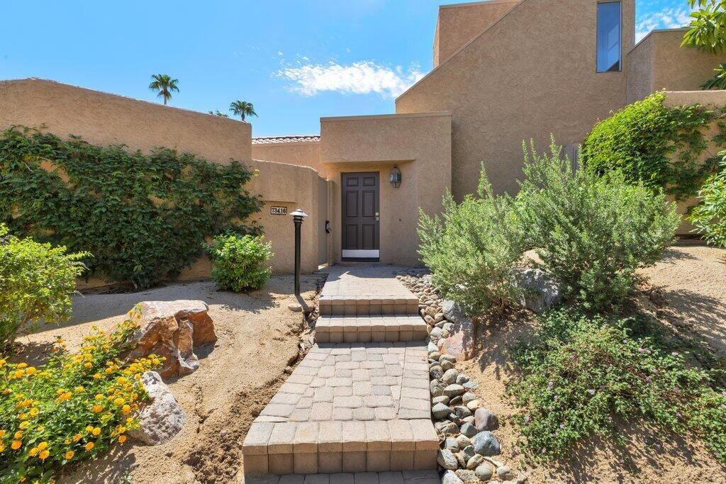 Property Photo: 73416 Irontree Drive CA 92260