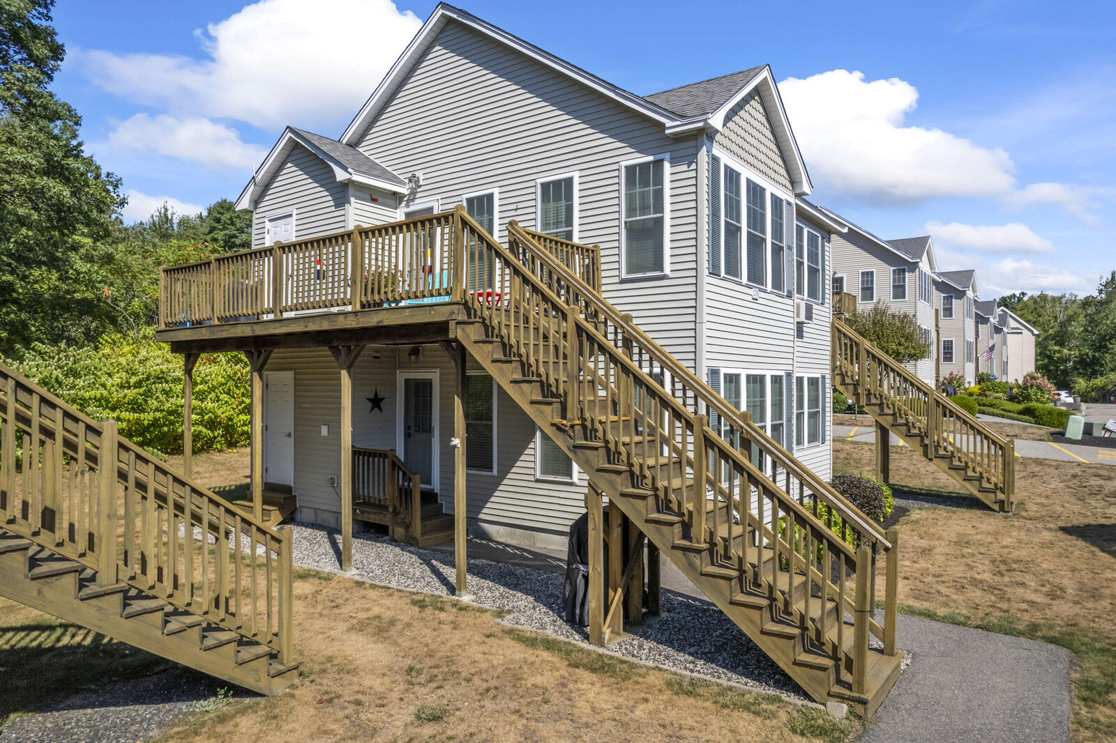 Property Photo: 35 Barefoot Cottage Road 105 ME 04090