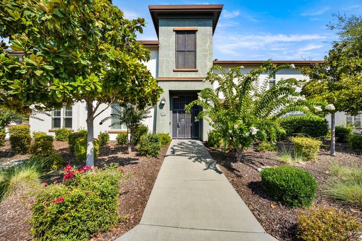 Property Photo:  1500 Topanga Lane 202  CA 95648 