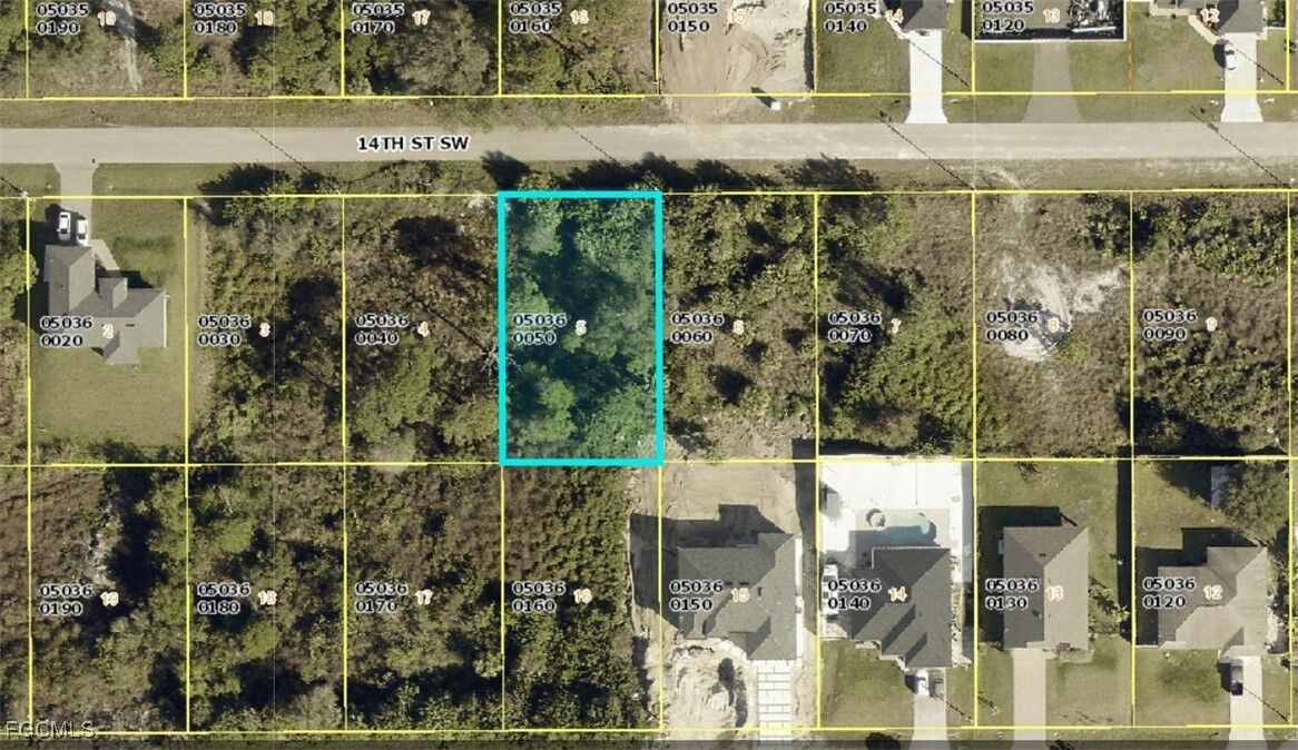 Property Photo:  2911 14th Street SW  FL 33976 