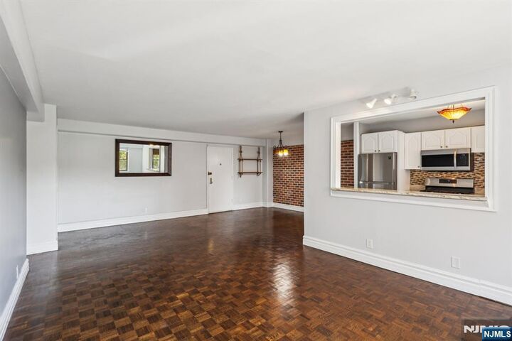 Property Photo: 8800 Jfk Blvd E 4J NJ 07047