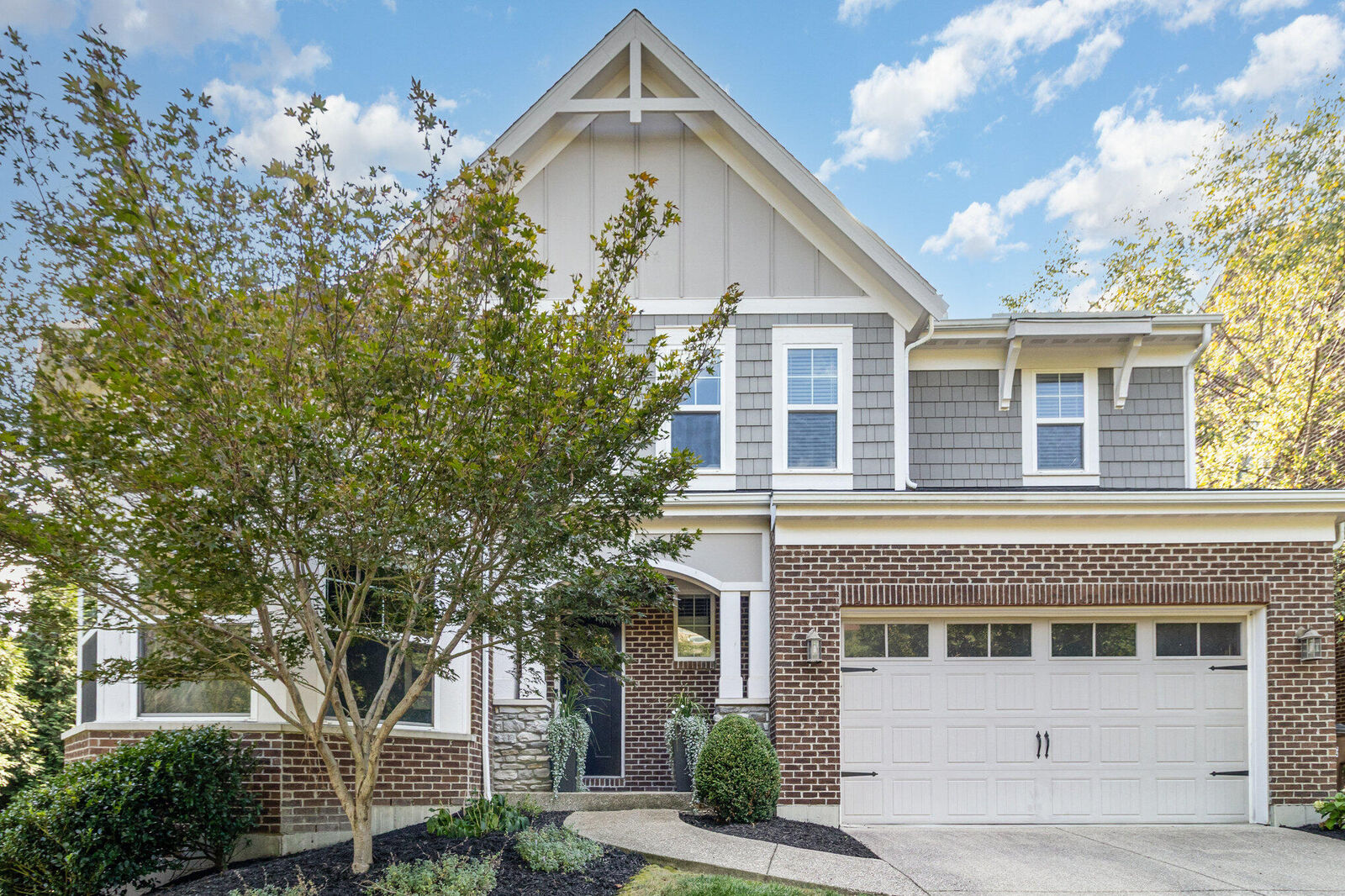 Property Photo: 1 Villagrande Boulevard KY 41075