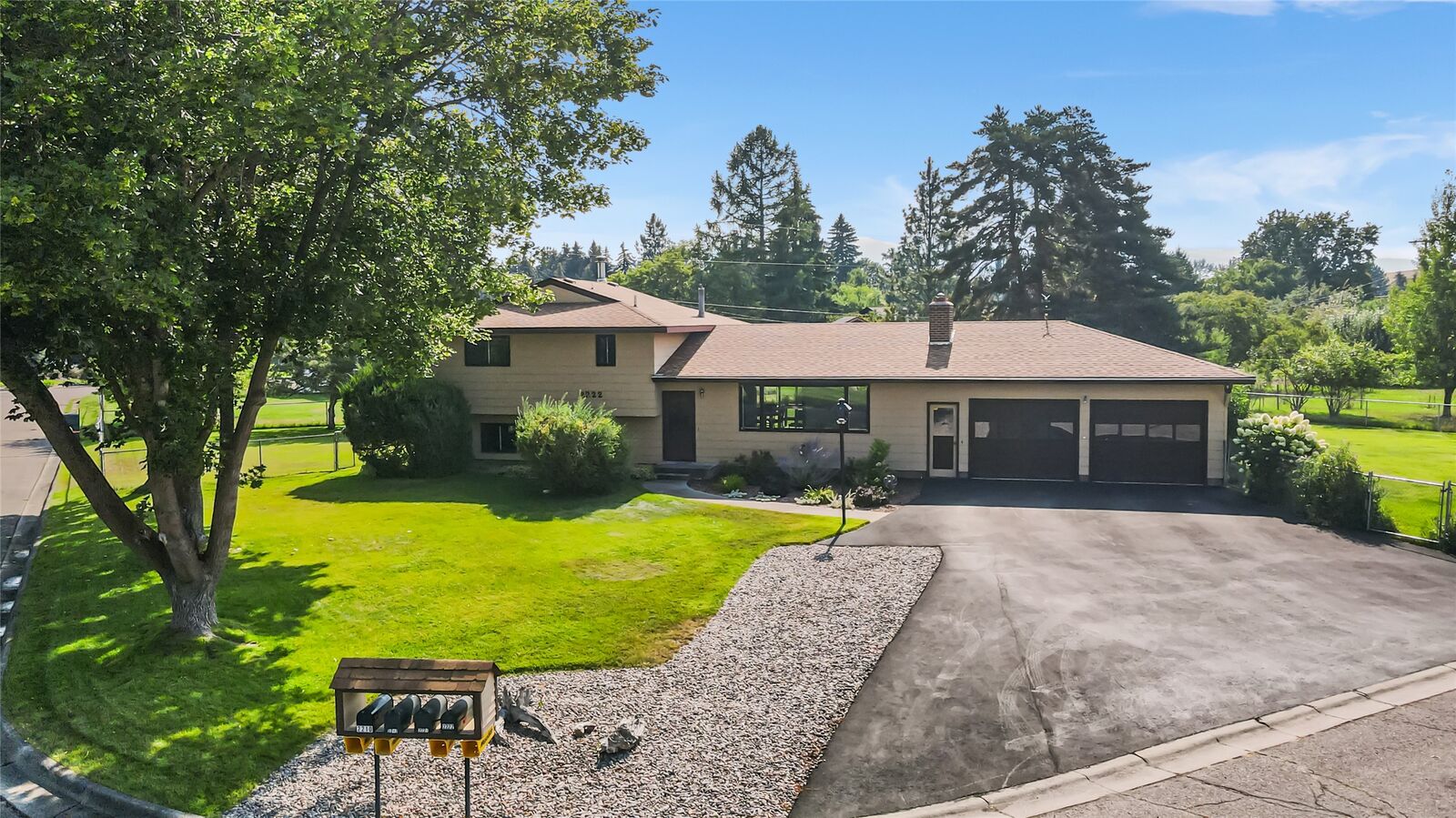 Property Photo:  2222 Pauline Drive  MT 59804 