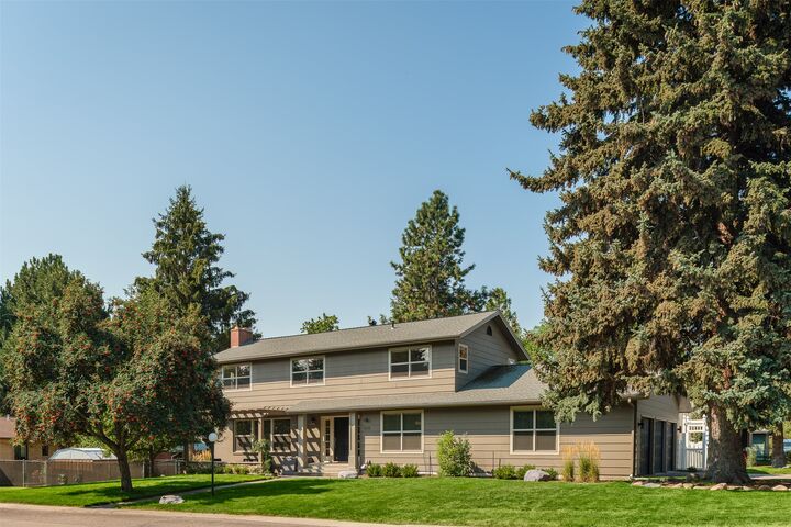 Property Photo: 3825 Lincoln Road MT 59802