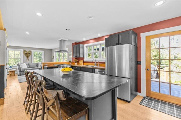 Property Photo:  341 Forestdale Farm Lane  VT 05672 