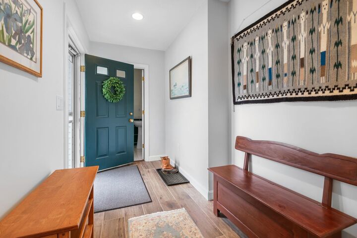 Property Photo: 125 Hawthorn Village Road NH 03062